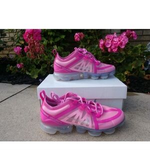Nike Women's Air Vapormax 2019 Sneakers Shoes Pink Size 6.5 New in Box